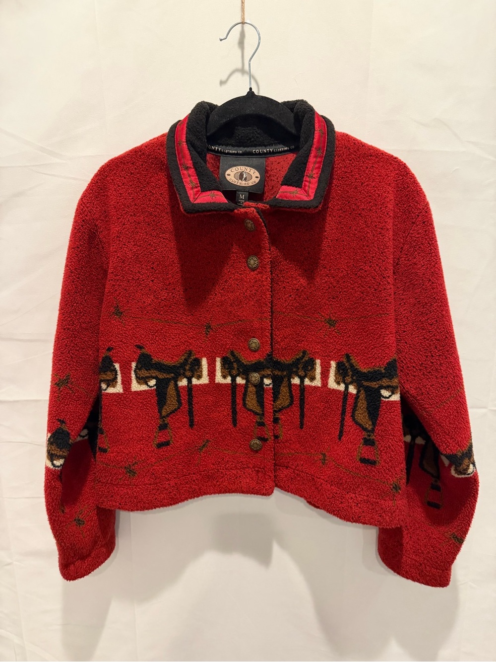 Authentic county Clothing Red fleece with horse saddles.Size M.western,vintage